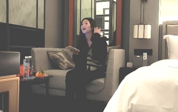 老探花回归首秀 3 P 高端极品女 神 解锁各种姿势门票188再创经典永远只做高颜值